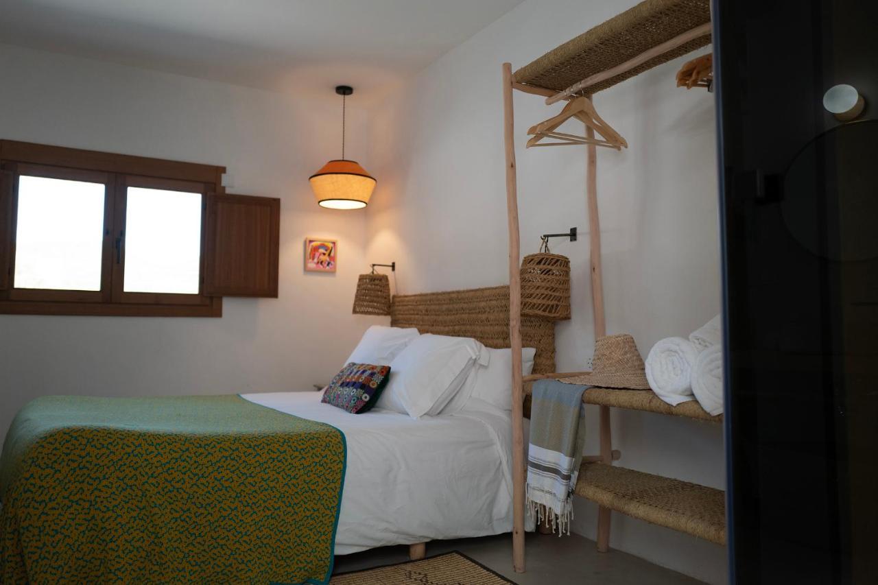 Hostal Mar Y Sal (Adults Only) Sant Josep de sa Talaia Exterior foto